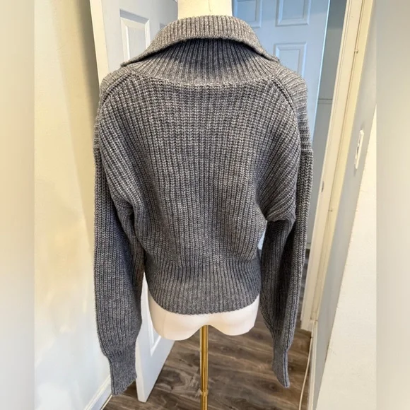 Cider Grey Chunky Knit Zip-Up Sweater – Size Small - Picture 3 of 8